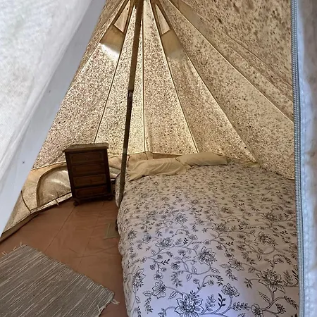 Mini Bell Οργανωμένο κάμπινγκ *